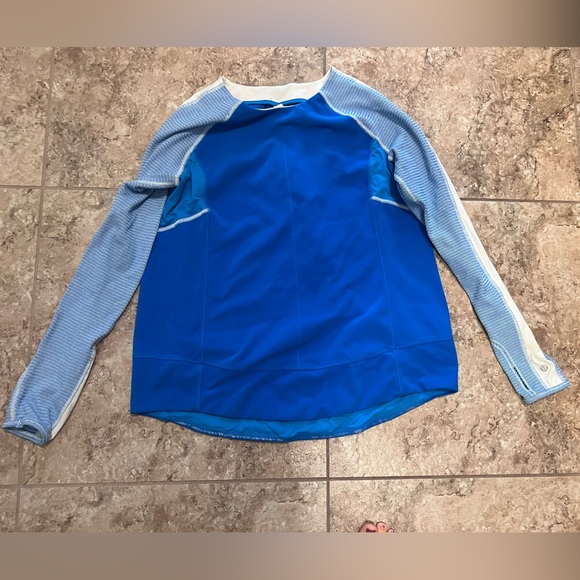 Lululemon Run Bold In the Cold Fleece pullover, size 12 - Picture 2 of 4